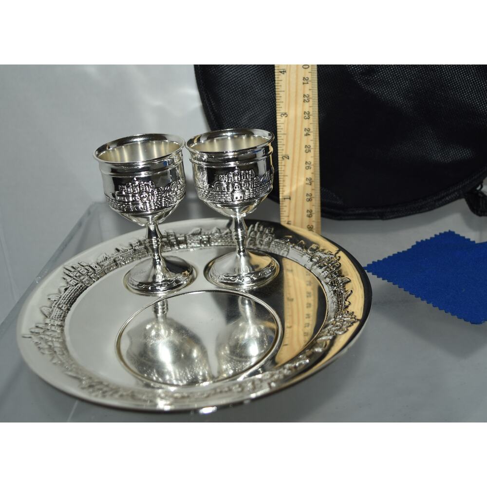 Silverplated Communion Set with Travel Bag - Picture 3 of 5